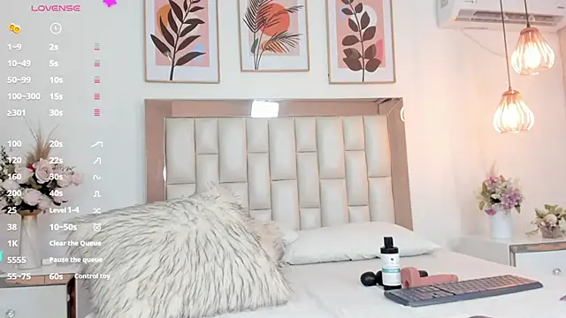 Snapshot of Kim_miller4 chatting on March 13, 2025, 11:05 pm Kim miller4 online show from March 13, 2025, 11:05 pm