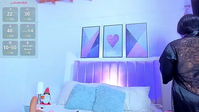 AshaSinclair online show from December 15, 2025, 5:02 am