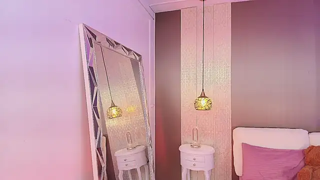 DannaDooll99 online show from September 24, 2025, 12:00 pm