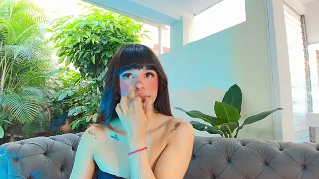 DannaDooll99 online show from October 5, 2025, 12:18 pm