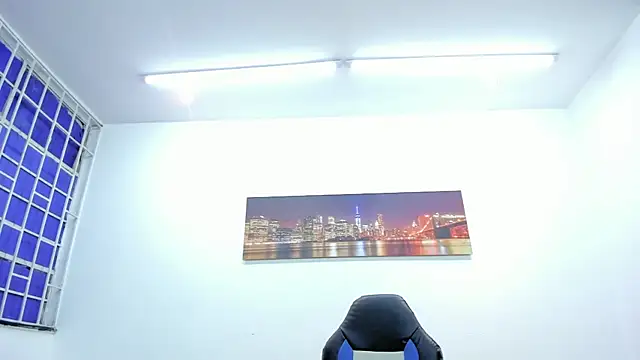 Snapshot of karla_bertulucci chatting on March 8, 2025, 6:10 am karla bertulucci online show from March 8, 2025, 6:10 am