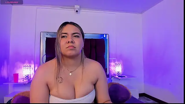 lunula angels online show from December 11, 2024, 4:49 am