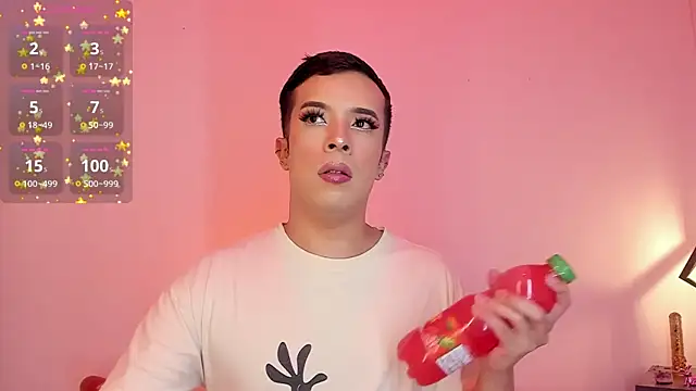 Snapshot of Nyx__Blackwood chatting on September 22, 2025, 11:33 pm Nyx Blackwood online show from September 22, 2025, 11:33 pm