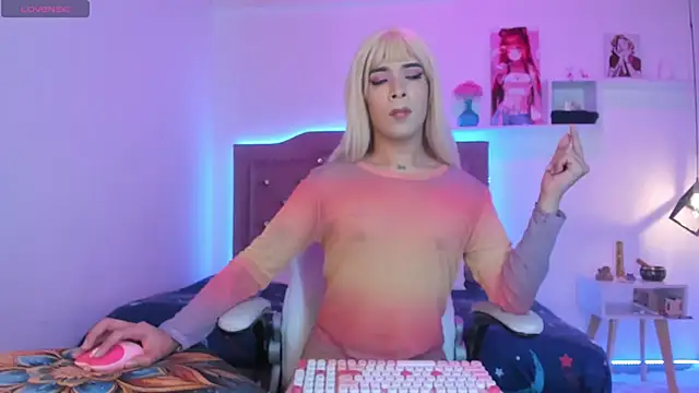 Snapshot of Nyx__Blackwood chatting on March 11, 2025, 9:37 pm Nyx Blackwood online show from March 11, 2025, 9:37 pm