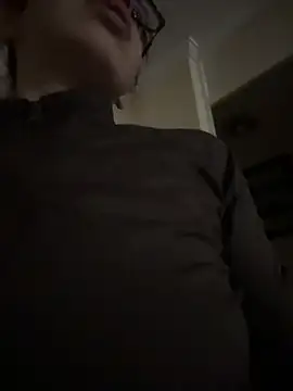 AgnesCampp online show from April 22, 2026, 8:48 pm