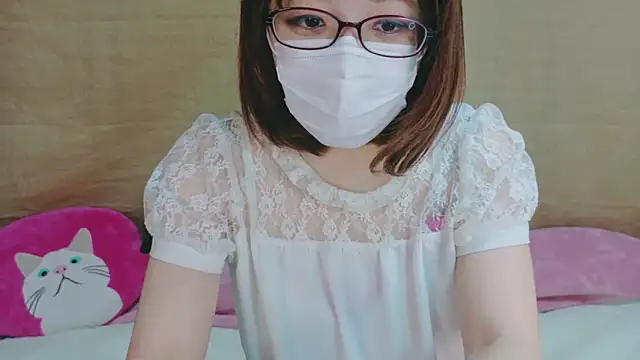 Snapshot of Arisa_san__ chatting on December 9, 2024, 6:12 am Arisa san online show from December 9, 2024, 6:12 am