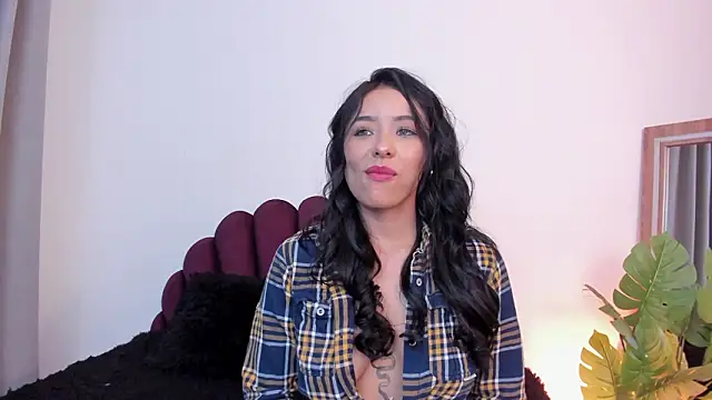 Snapshot of SweetGirl______ chatting on March 24, 2026, 9:42 am SweetGirl online show from March 24, 2026, 9:42 am