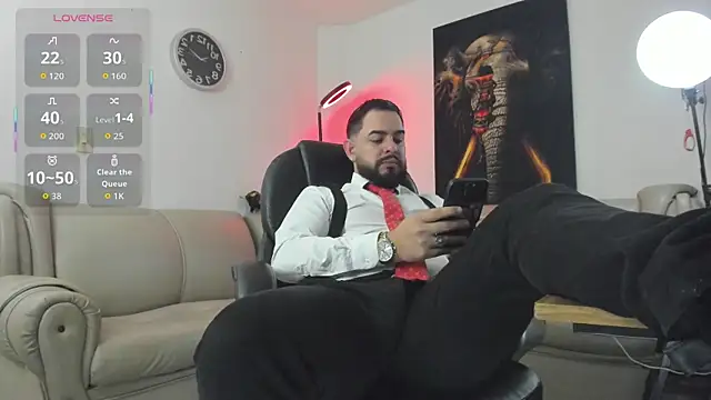 Snapshot of Ethan_Castellano chatting on December 16, 2025, 8:46 pm Ethan Castellano online show from December 16, 2025, 8:46 pm