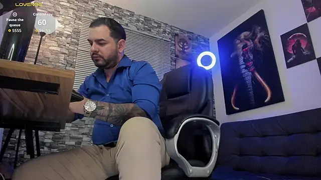 Snapshot of Ethan_Castellano chatting on May 7, 2026, 10:02 pm Ethan Castellano online show from May 7, 2026, 10:02 pm