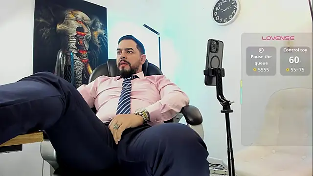 Snapshot of Ethan_Castellano chatting on November 10, 2025, 8:47 pm Ethan Castellano online show from November 10, 2025, 8:47 pm