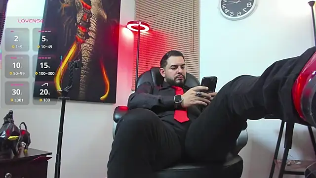 Snapshot of Ethan_Castellano chatting on September 23, 2025, 8:16 pm Ethan Castellano online show from September 23, 2025, 8:16 pm