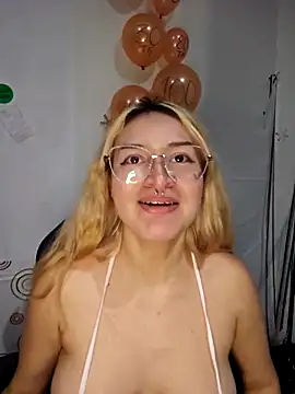 Snapshot of sadnessgyall chatting on February 11, 2025, 7:33 am sadnessgyall online show from February 11, 2025, 7:33 am