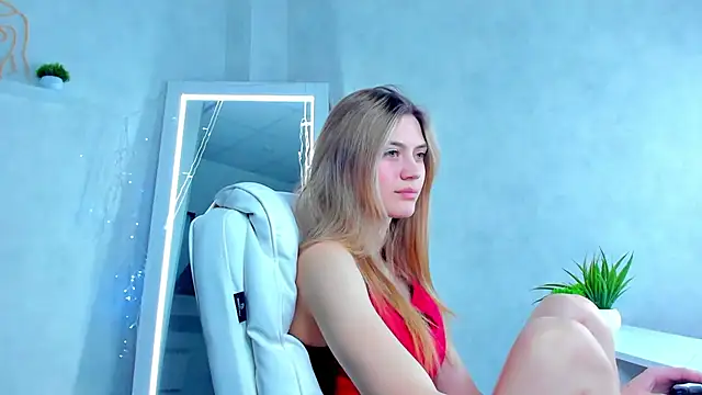 Cherry Price online show from March 17, 2025, 11:35 pm