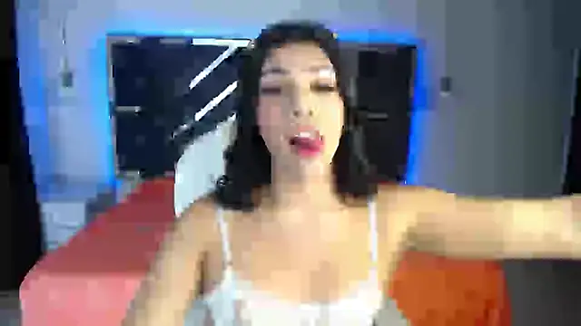 MIA YOURHOTTIE online show from March 3, 2025, 1:49 am