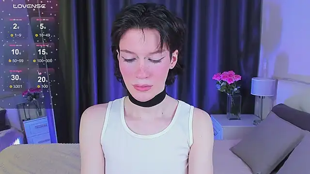 Kolette Gray online show from February 28, 2025, 5:26 am