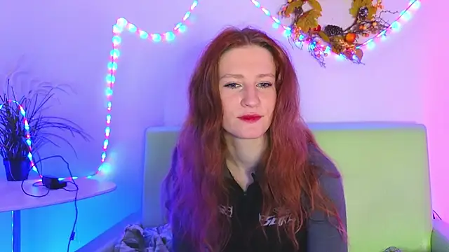 Snapshot of Nika_Shape chatting on December 3, 2024, 8:11 am Nika Shape online show from December 3, 2024, 8:11 am