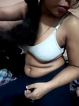 Snapshot of Sania-Love chatting on March 11, 2025, 9:56 am Sania-Love online show from March 11, 2025, 9:56 am