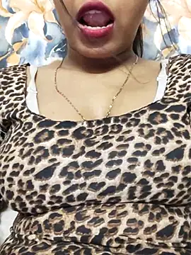 Snapshot of Sania-Love chatting on March 11, 2025, 9:26 pm Sania-Love online show from March 11, 2025, 9:26 pm