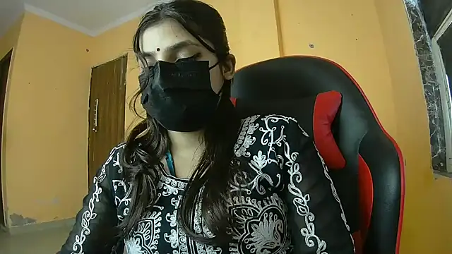 Snapshot of callmeshreya chatting on March 29, 2026, 7:32 am callmeshreya online show from March 29, 2026, 7:32 am