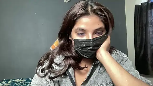 Snapshot of callmeshreya chatting on April 11, 2026, 7:45 am callmeshreya online show from April 11, 2026, 7:45 am