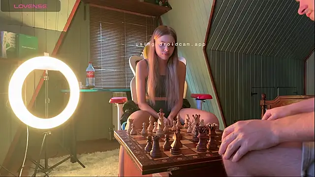 Alice1 secret online show from September 17, 2025, 1:46 pm