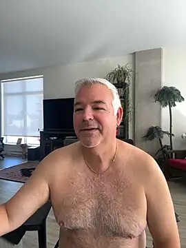 Snapshot of aarosteev2 chatting on September 22, 2025, 12:44 pm aarosteev2 online show from September 22, 2025, 12:44 pm