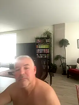 Snapshot of aarosteev2 chatting on October 21, 2025, 2:49 pm aarosteev2 online show from October 21, 2025, 2:49 pm