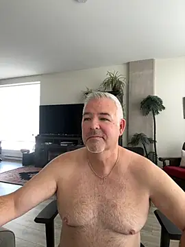 Snapshot of aarosteev2 chatting on October 24, 2025, 2:38 pm aarosteev2 online show from October 24, 2025, 2:38 pm