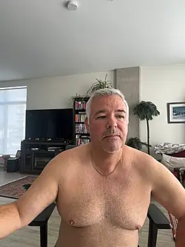 Snapshot of aarosteev2 chatting on October 7, 2025, 1:34 pm aarosteev2 online show from October 7, 2025, 1:34 pm