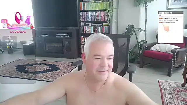 Snapshot of aarosteev2 chatting on November 3, 2025, 3:15 pm aarosteev2 online show from November 3, 2025, 3:15 pm