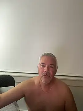 Snapshot of aarosteev2 chatting on October 9, 2025, 4:35 am aarosteev2 online show from October 9, 2025, 4:35 am