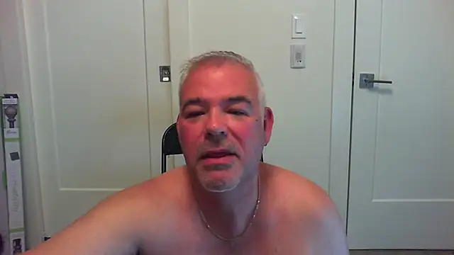 Snapshot of aarosteev2 chatting on October 18, 2025, 11:29 pm aarosteev2 online show from October 18, 2025, 11:29 pm