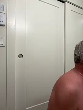 Snapshot of aarosteev2 chatting on March 5, 2025, 11:38 pm aarosteev2 online show from March 5, 2025, 11:38 pm