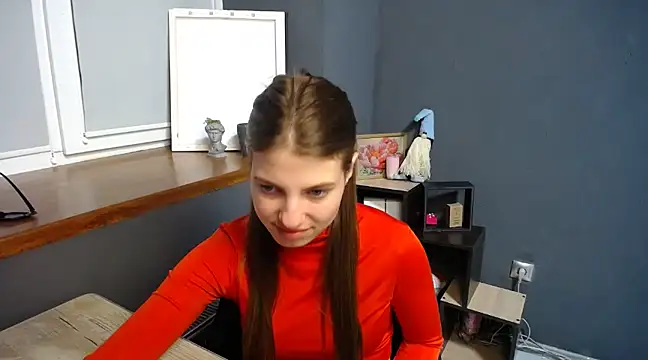 felicity gold online show from March 20, 2025, 10:32 am