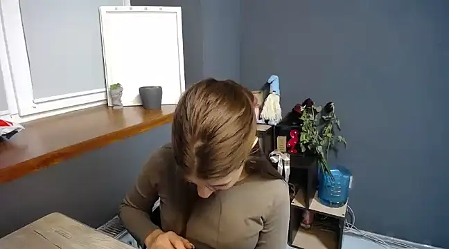 felicity gold online show from March 7, 2025, 10:24 am