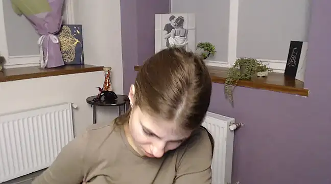 felicity gold online show from February 27, 2025, 10:31 pm