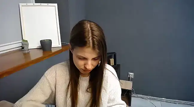 felicity gold online show from March 18, 2025, 10:17 am