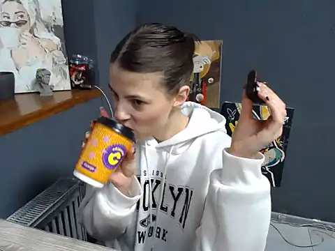 felicity gold online show from December 17, 2025, 7:13 am