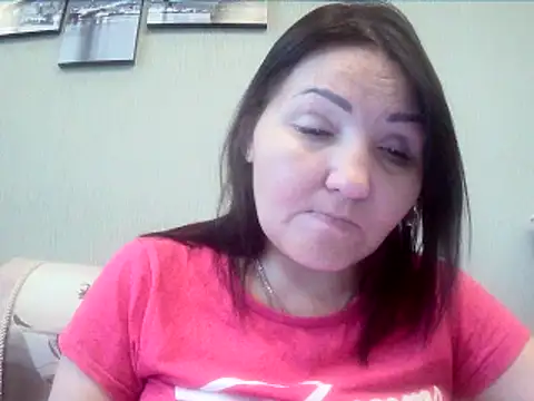 Snapshot of ClaireSunset chatting on May 31, 2026, 5:29 pm ClaireSunset online show from May 31, 2026, 5:29 pm