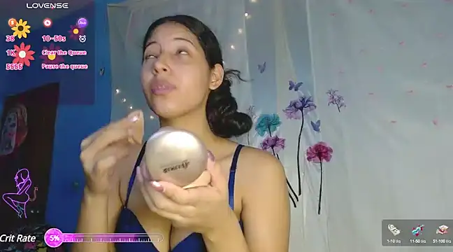 Snapshot of evaluna_horny_ chatting on January 25, 2025, 2:47 am evaluna horny  online show from January 25, 2025, 2:47 am