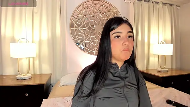 Snapshot of Belliinda_21 chatting on July 12, 2026, 7:04 pm Belliinda 21 online show from July 12, 2026, 7:04 pm