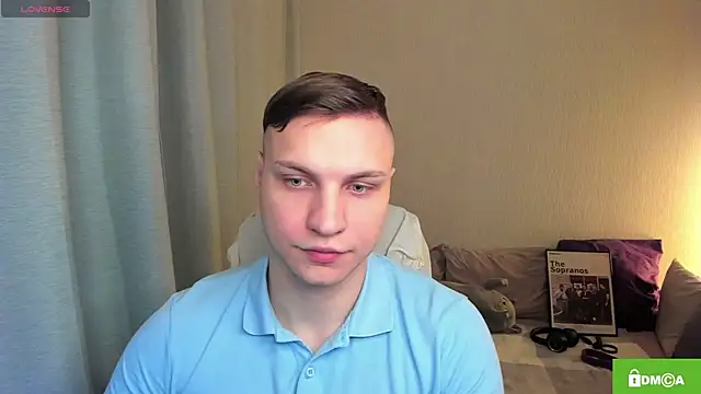 Snapshot of handsome_guy01 chatting on April 15, 2026, 5:06 pm handsome guy01 online show from April 15, 2026, 5:06 pm