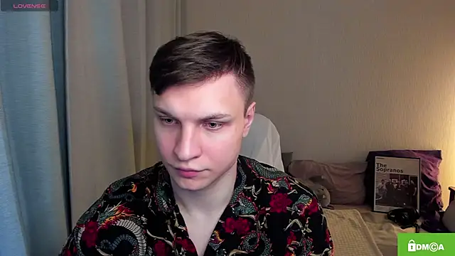 Snapshot of handsome_guy01 chatting on May 12, 2026, 9:43 pm handsome guy01 online show from May 12, 2026, 9:43 pm