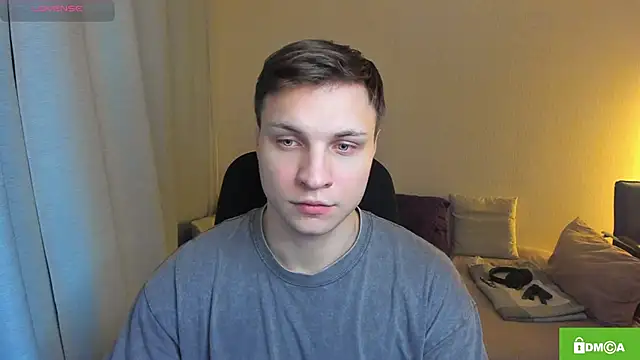 handsome guy01 online show from February 27, 2026, 7:14 pm