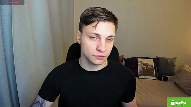 handsome guy01 online show from February 16, 2026, 9:24 pm