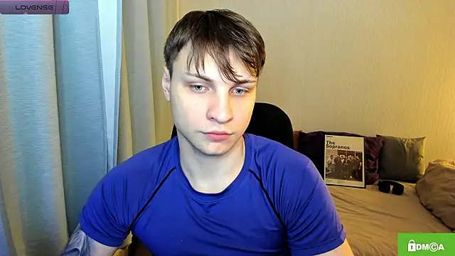 handsome guy01 online show from February 11, 2026, 5:35 pm