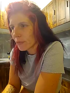 Snapshot of Lenchen_ chatting on May 24, 2026, 7:36 pm Lenchen online show from May 24, 2026, 7:36 pm
