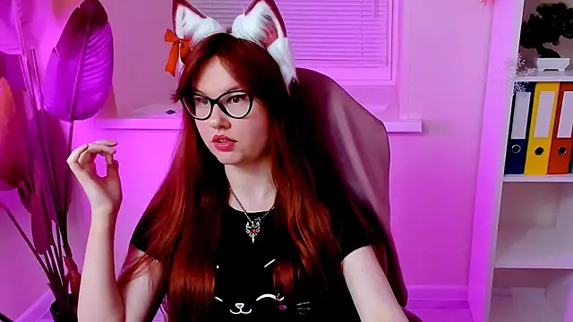 CarolGiggly online show from December 14, 2025, 11:38 am