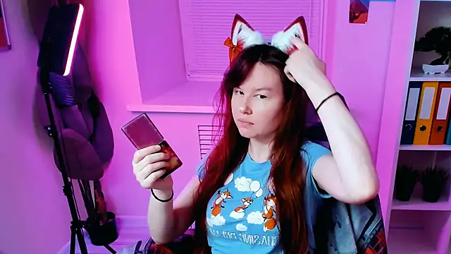 CarolGiggly online show from September 20, 2025, 7:35 am