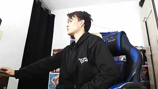 sr jaeger online show from November 8, 2025, 12:42 pm